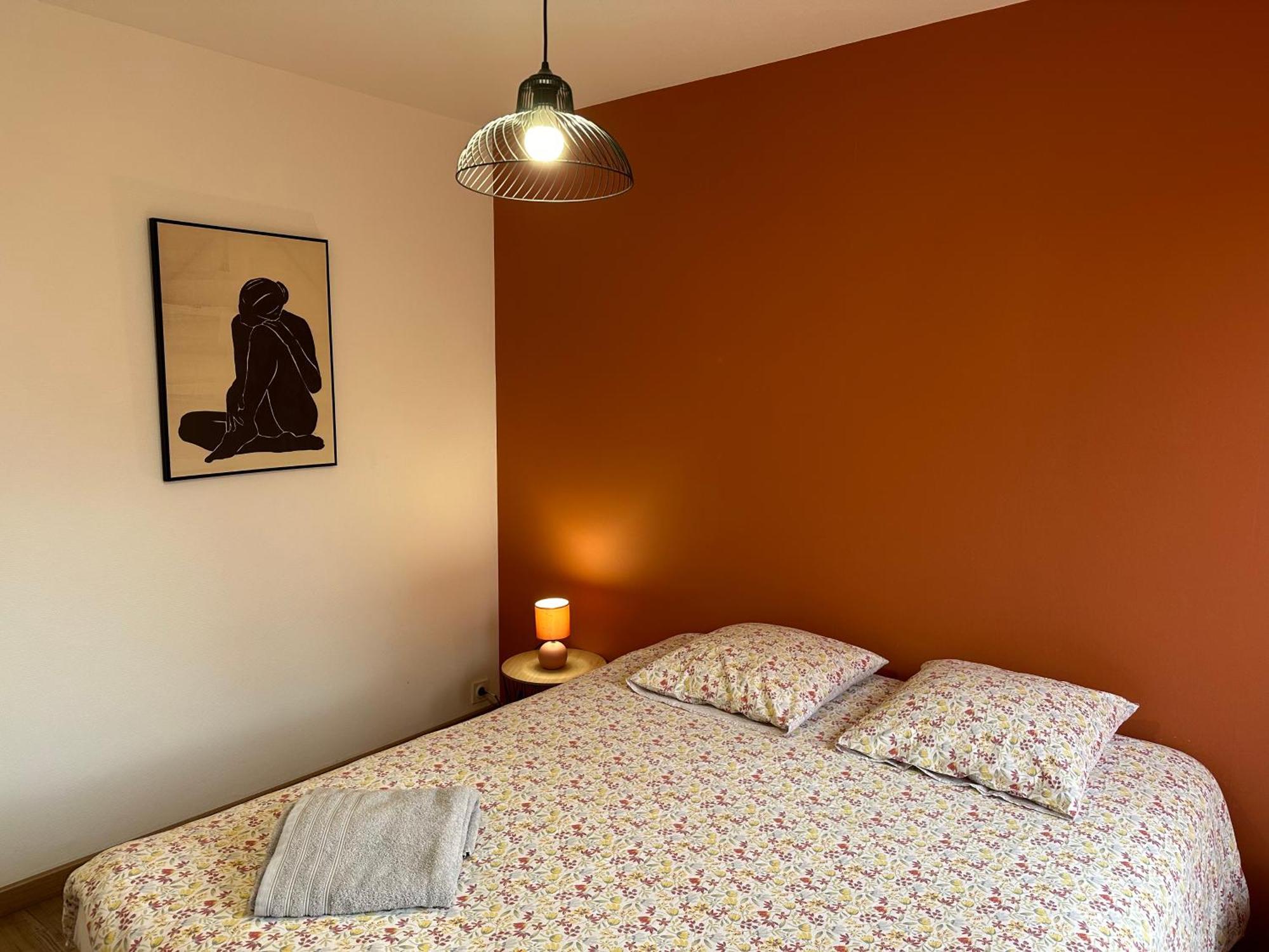 Le Grand Parc 13 - 2 Chambres - Wifi - Parking Châteauroux Екстериор снимка